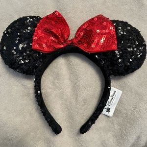 Disneyland park ears